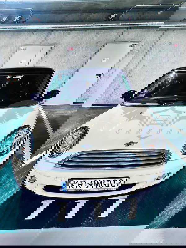 Mini Cooper Standard 2010
