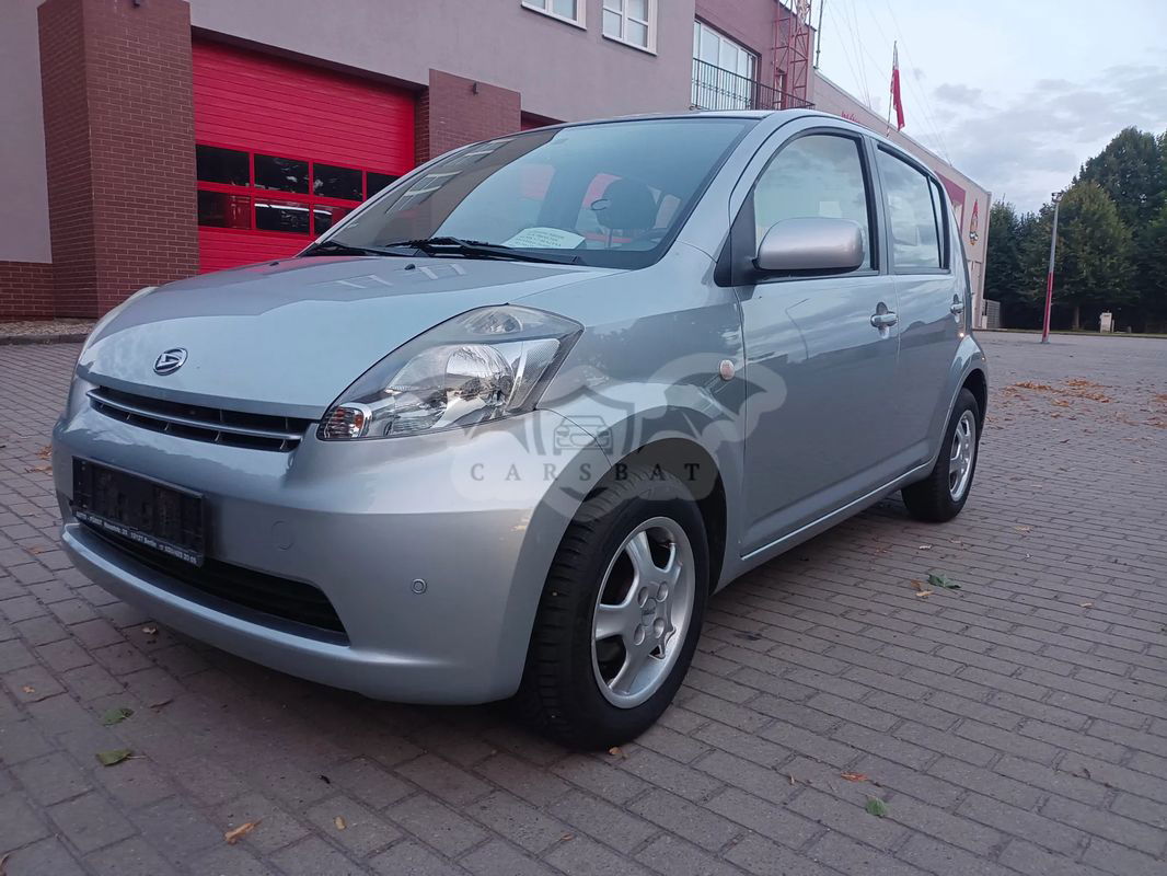 Daihatsu Sirion 2005