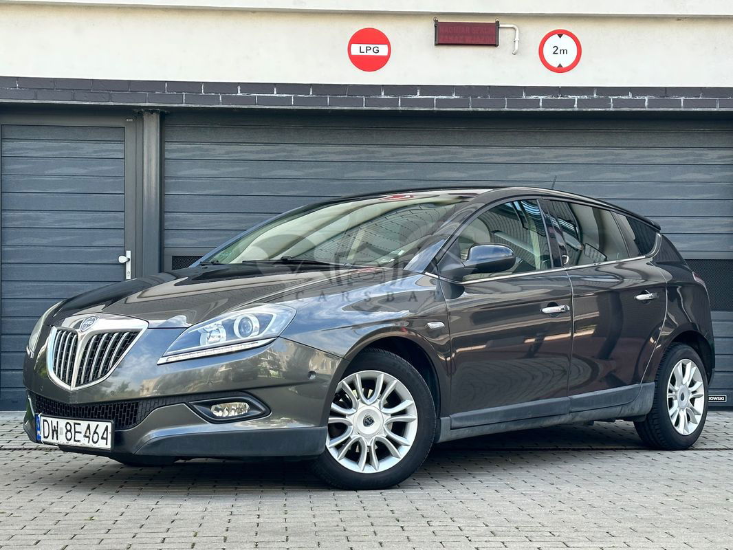 Lancia Delta 1.4 T-Jet Silver 2010