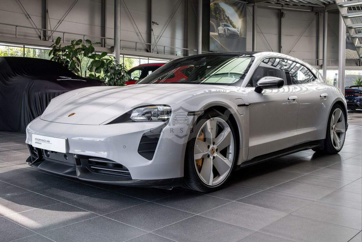 Porsche Taycan 2023