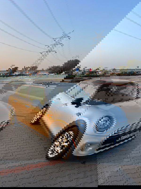 Mini Cooper Classic Trim 2015