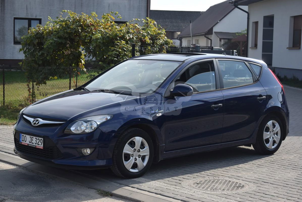 Hyundai i30 I 1.6 CRDi blue Classic 2011