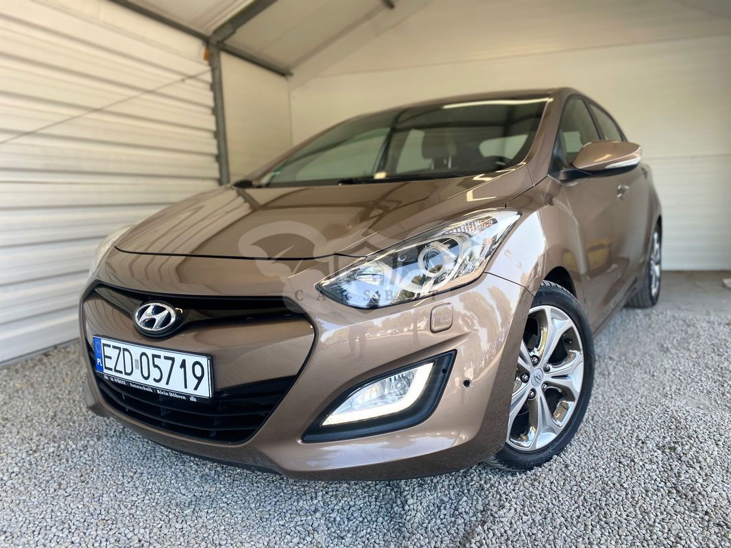 Hyundai i30 II 1.6 CRDi Premium 2012