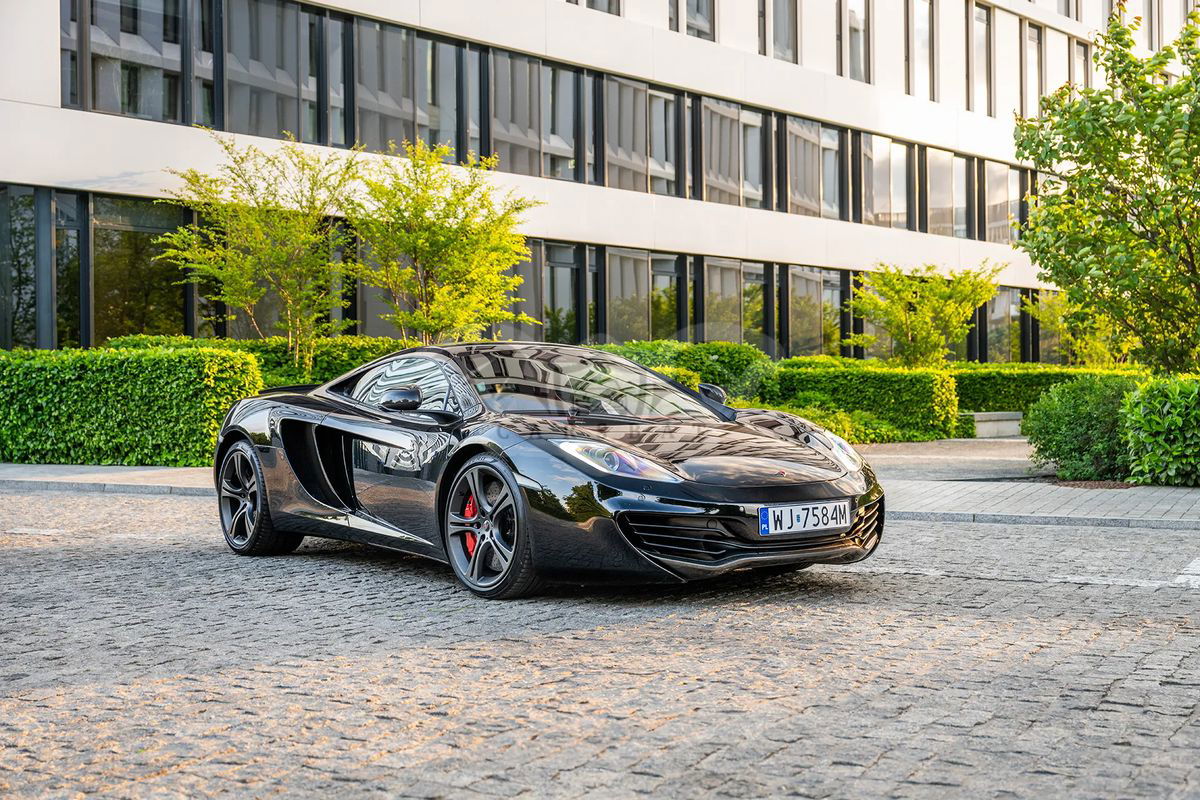 McLaren MP4-12C Coupe 2013