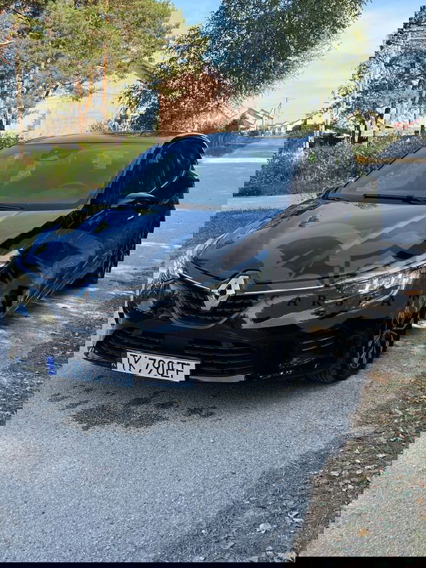 Renault Clio V 1.6 E-TECH Initiale Paris 2022