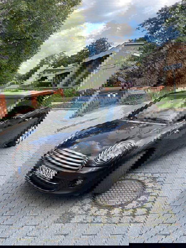Mini Cooper Standard 2010