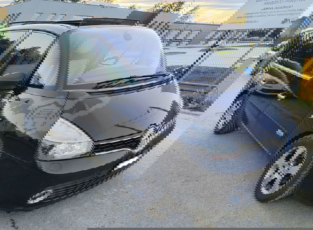 Renault Espace IV 2.0 dCi Initiale ESM 2013