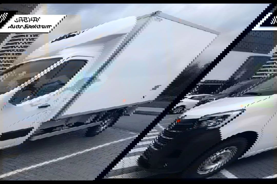 Renault Master 2024