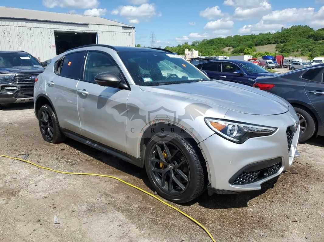 Alfa Romeo Stelvio 2019