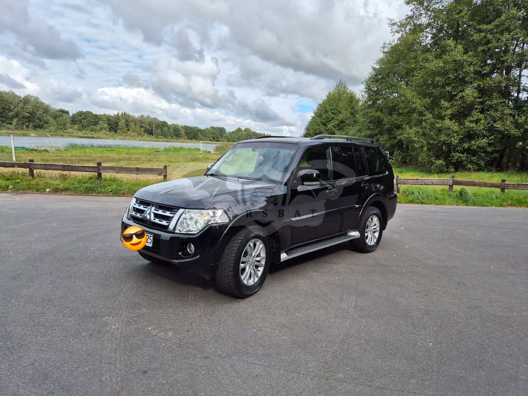 Mitsubishi Pajero IV 2014
