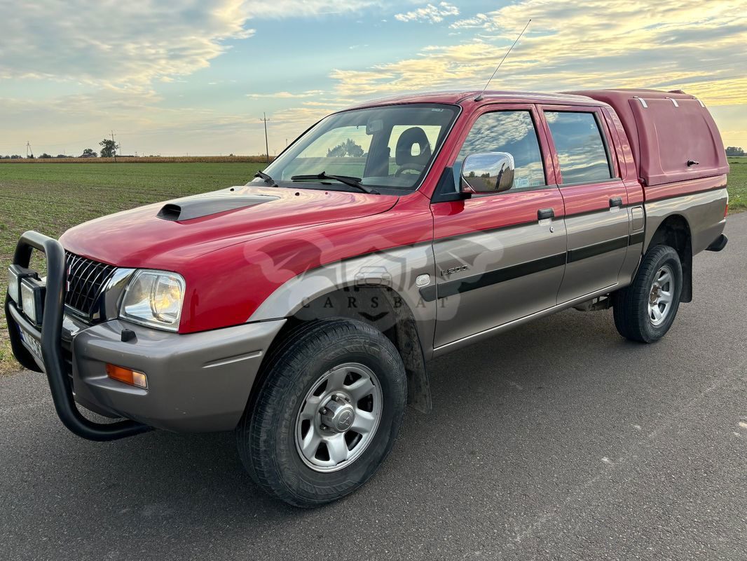 Mitsubishi L200 2004