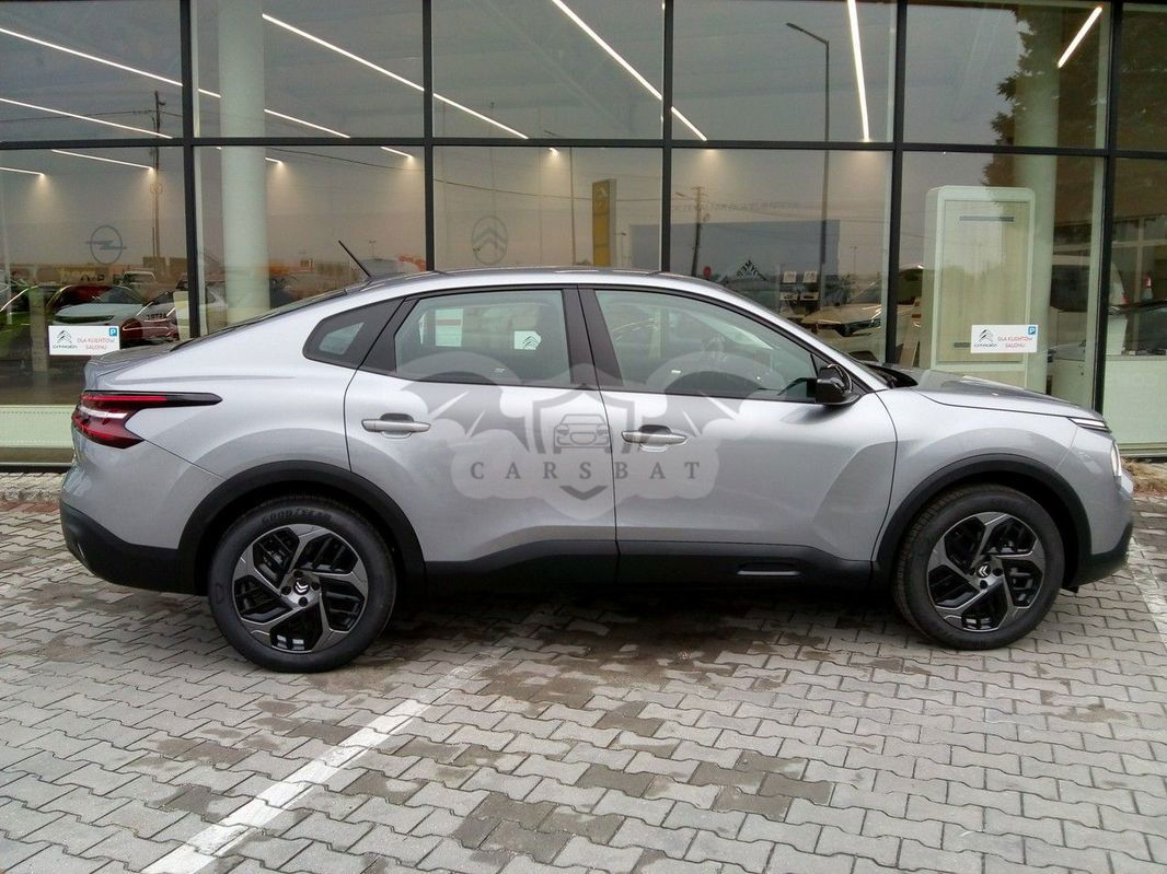 Citroën C4 X 2024