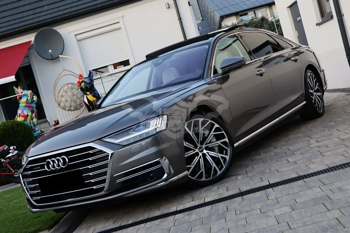 Audi A8 D5 L 60 TFSI quattro tiptronic 2021