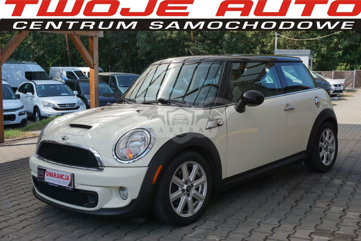 Mini Cooper Standard 2011