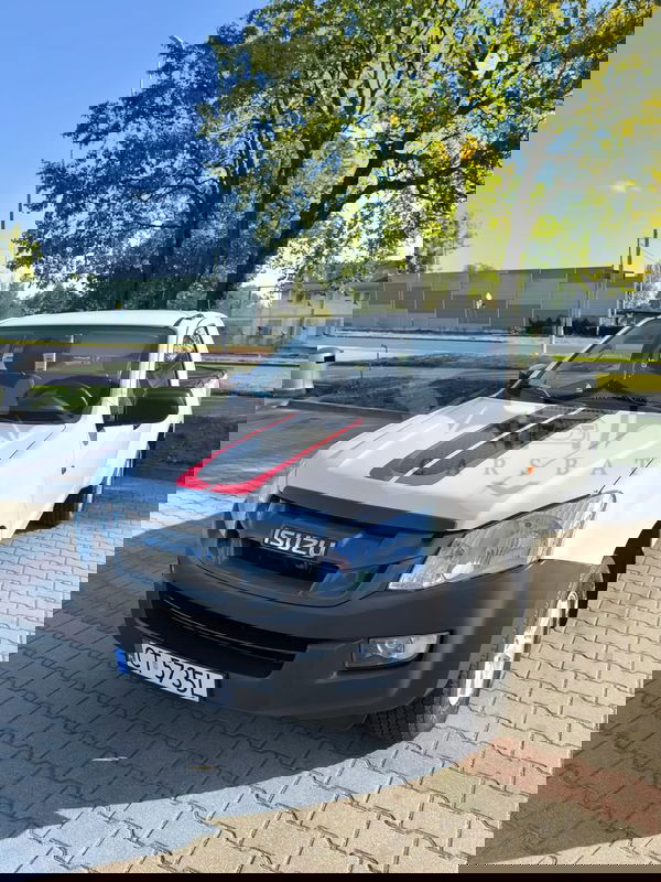 Isuzu D-Max 2.5 SC L 2014