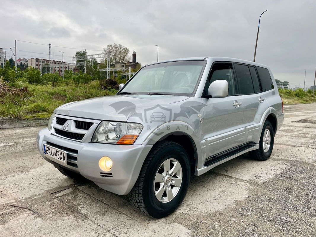 Mitsubishi Pajero III 2004