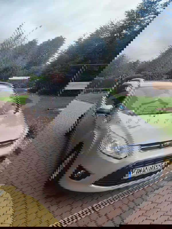 Ford Grand C-Max 2011