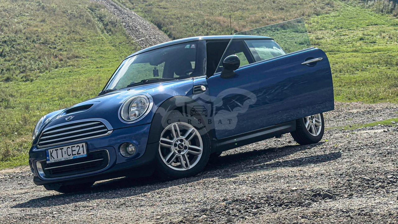 Mini Cooper Standard 2012