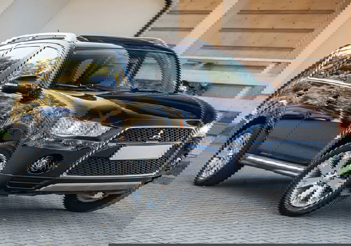 Mitsubishi Outlander II 2013