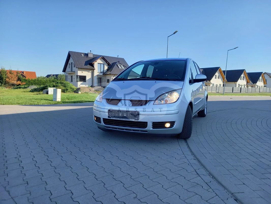 Mitsubishi Colt VII 1.5 DI-D Invite Edition Gold 2008