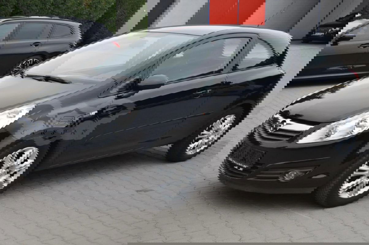 Opel Corsa D 1.2 16V Cosmo 2006