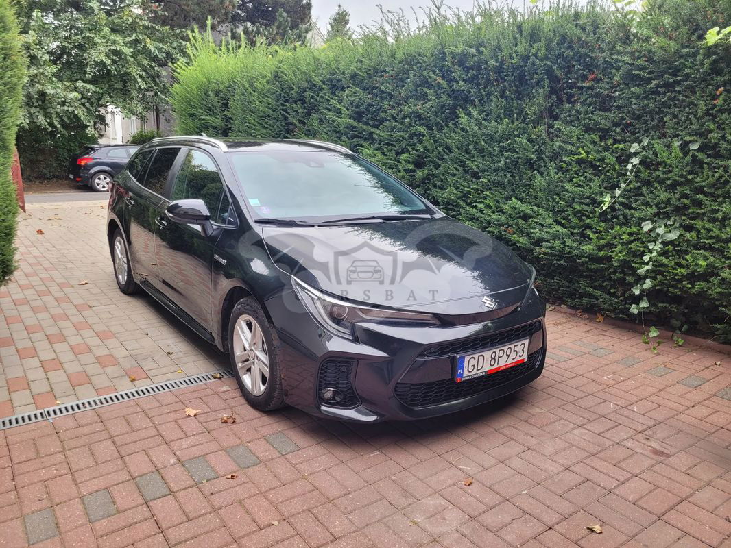 Suzuki Swace 1.8 Hybrid Premium Plus CVT 2023