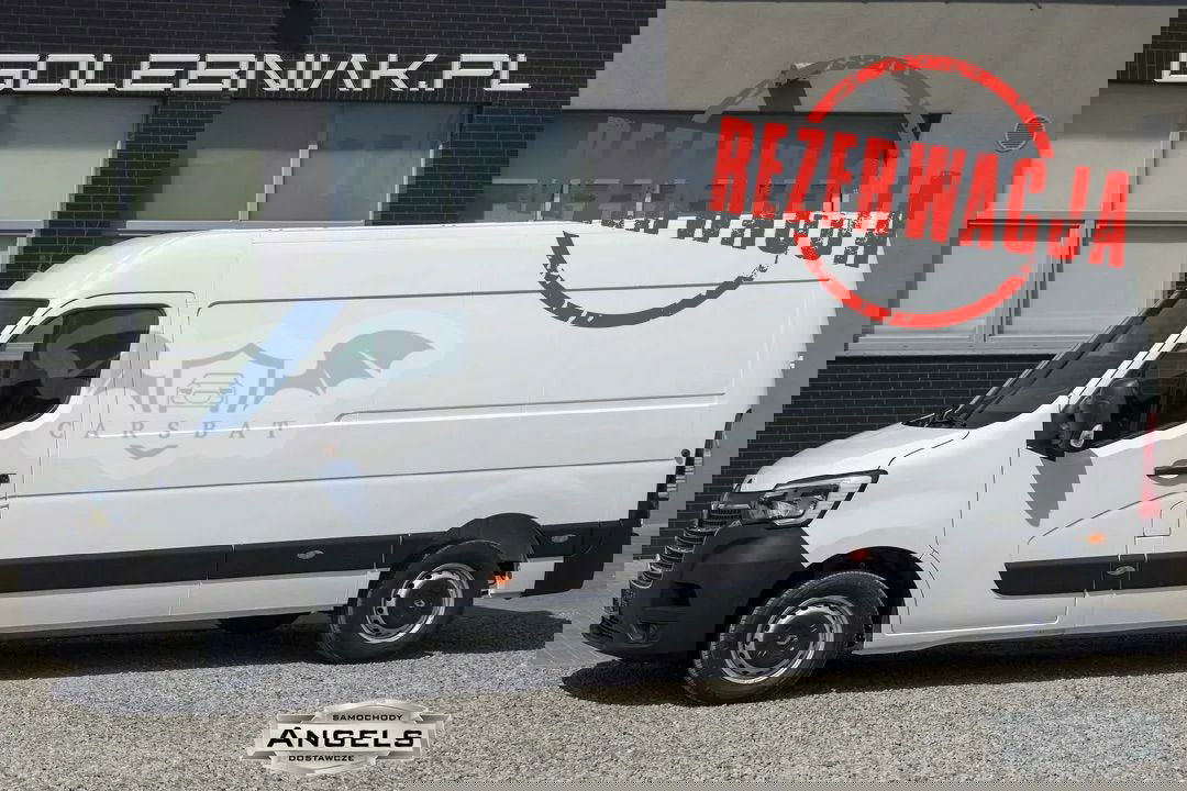 Renault Master 2023