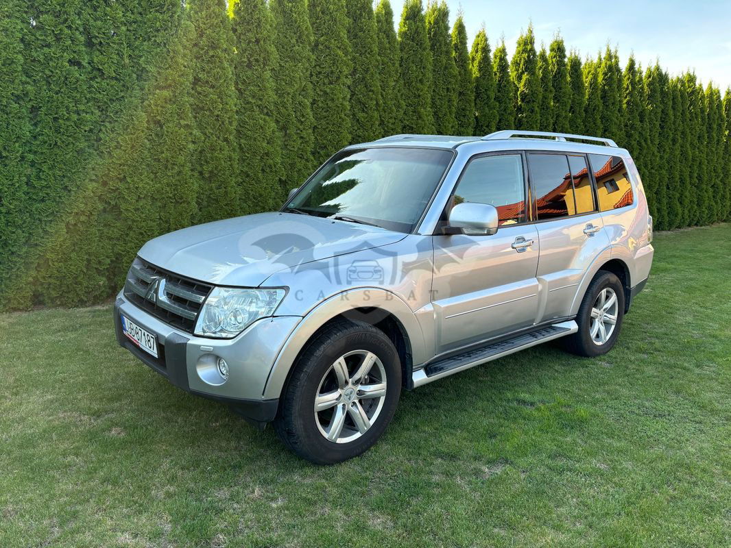 Mitsubishi Pajero IV 2009