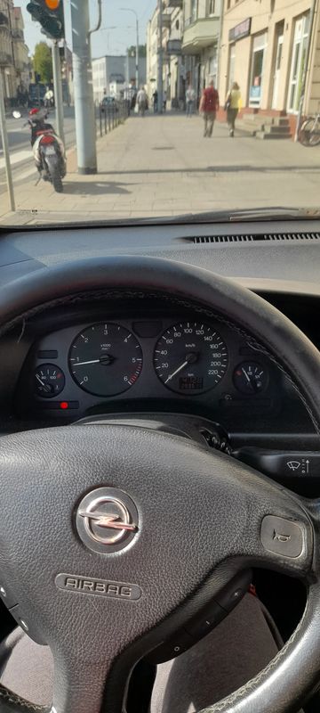 Opel Zafira A 2.0 DI 2000