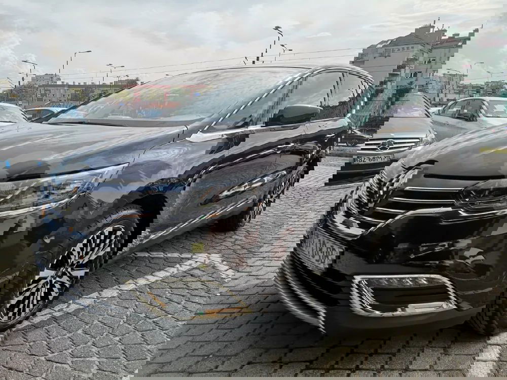 Renault Espace V Energy dCi 160 EDC Initiale Paris 2015
