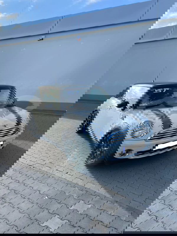 Mini Cooper Standard 2010