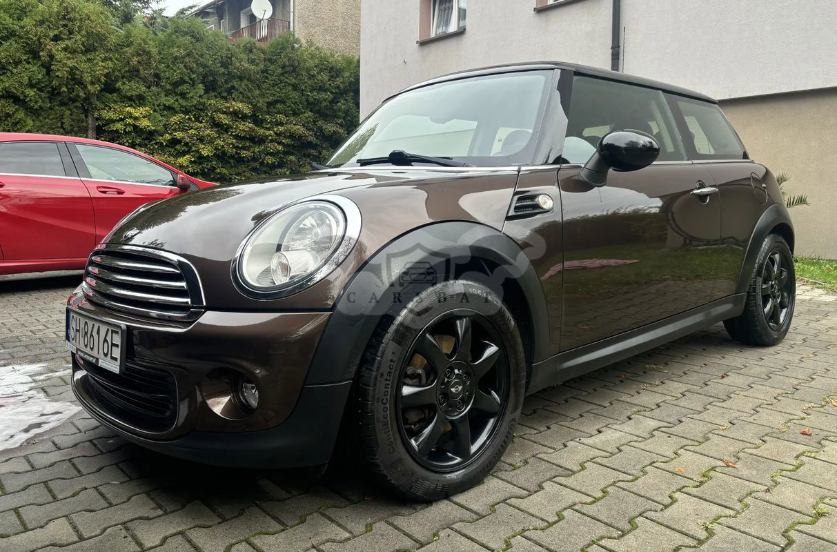 Mini Cooper Standard 2011