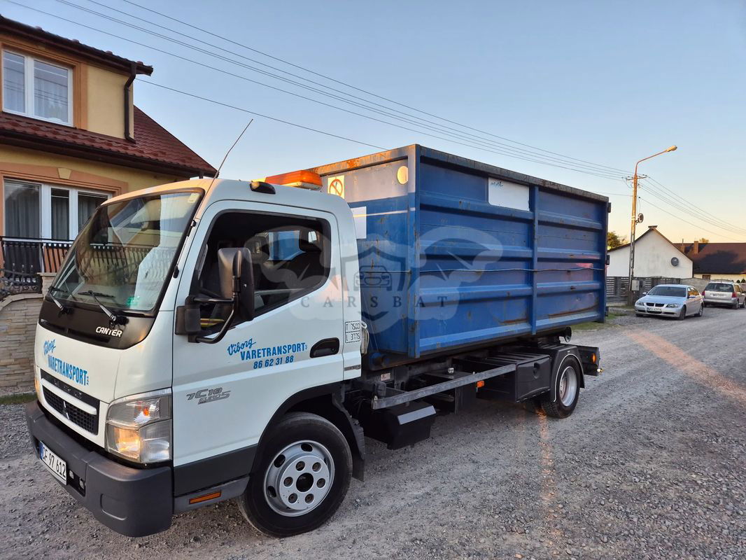 Mitsubishi Fuso Canter 2012