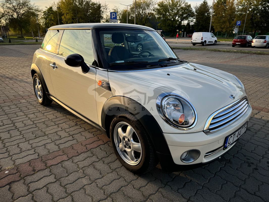 Mini One Standard 2010