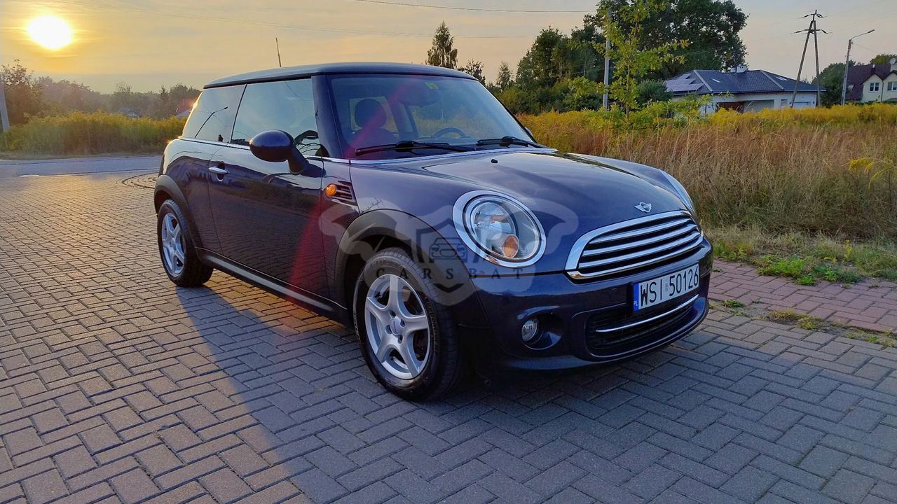 Mini Cooper Standard 2011