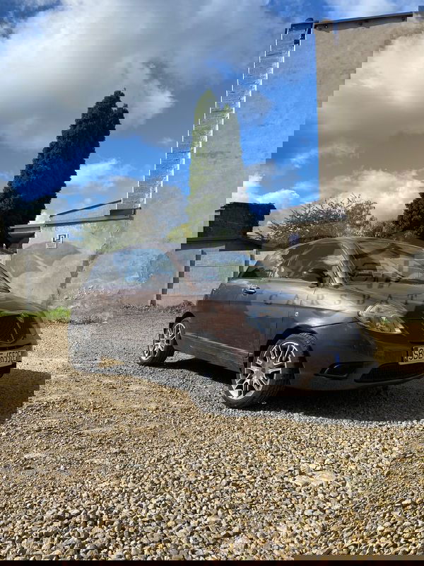 Lancia Ypsilon 1.4 16V Versus (4 os.) 2009