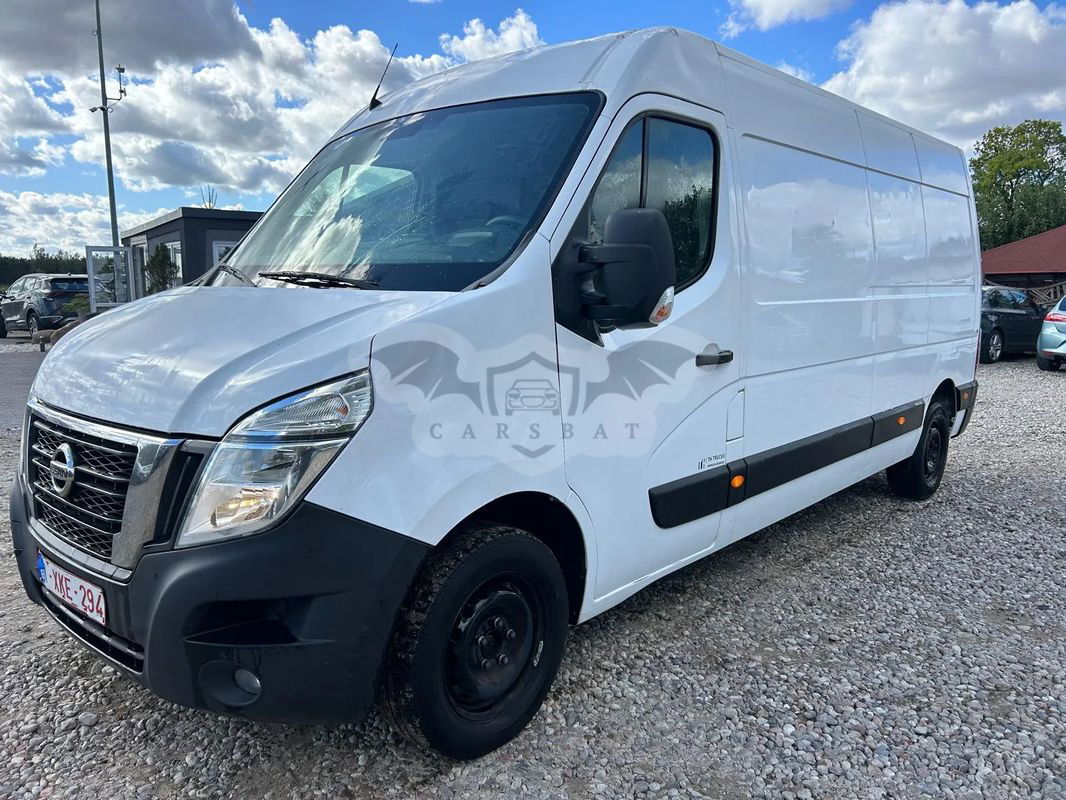 Nissan NV400 2020
