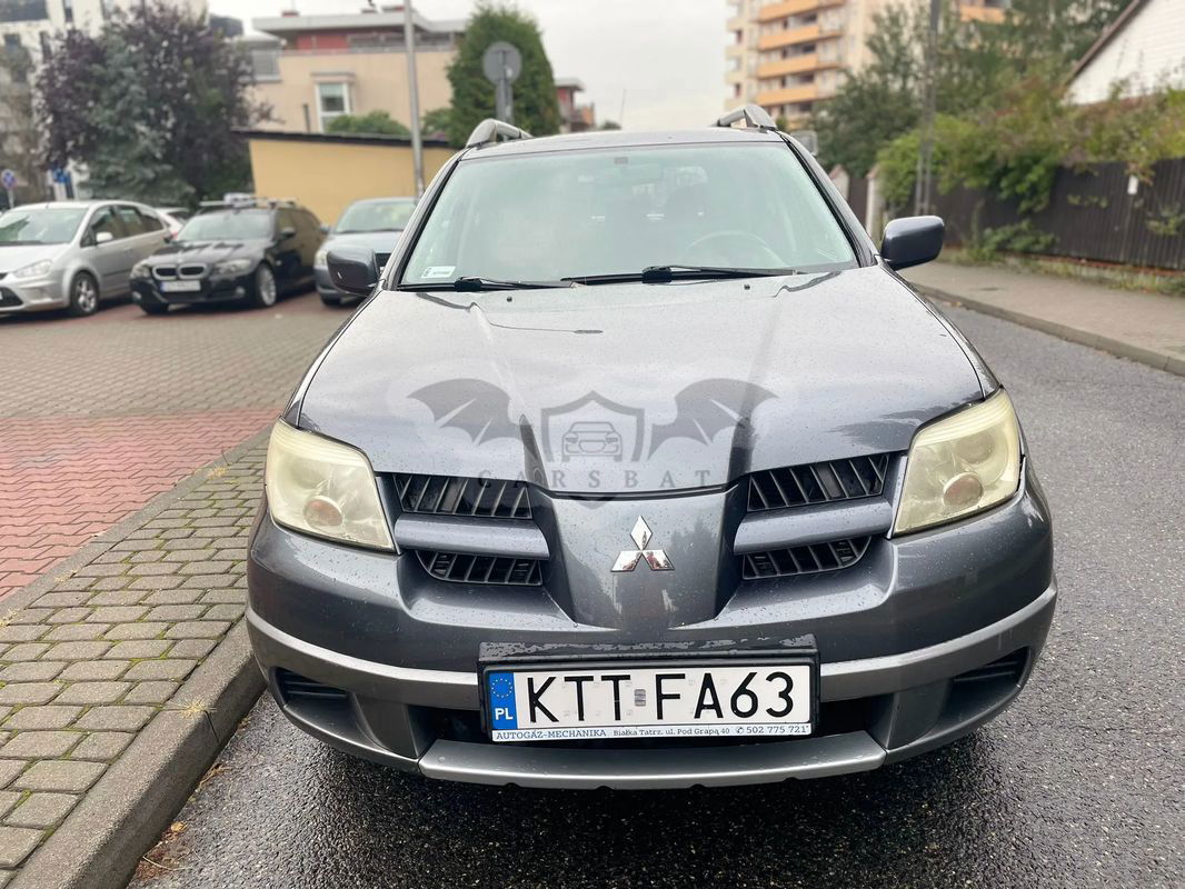 Mitsubishi Outlander I 2004