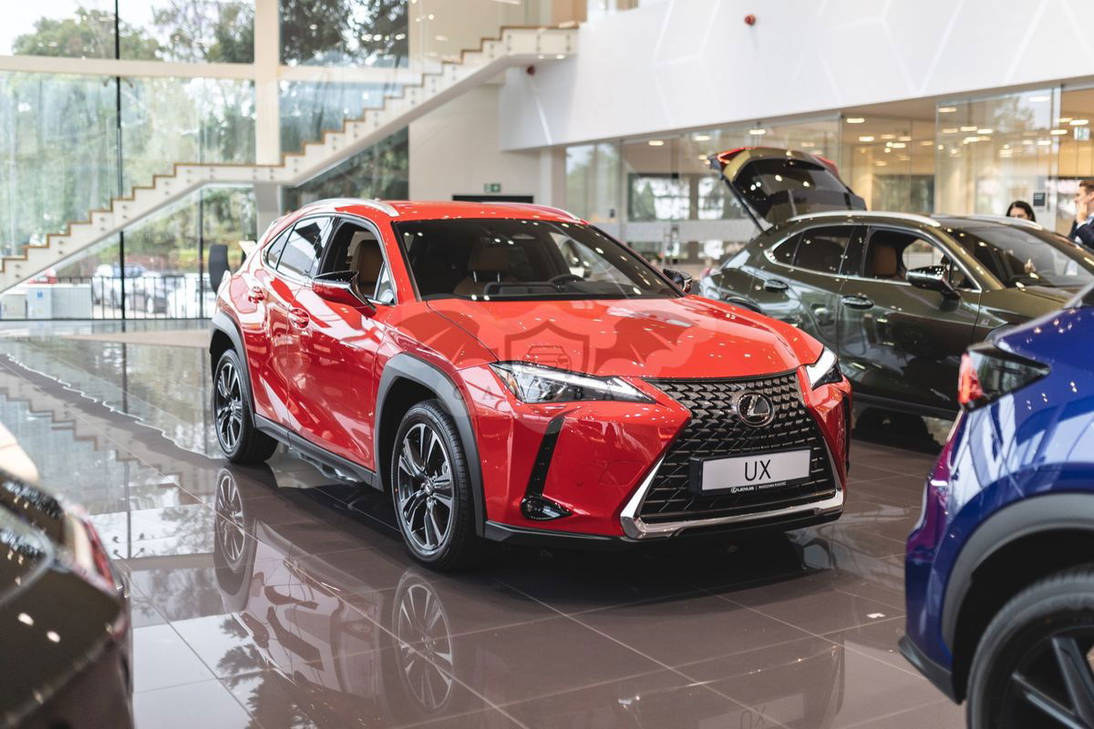Lexus UX 300h Prestige 2024
