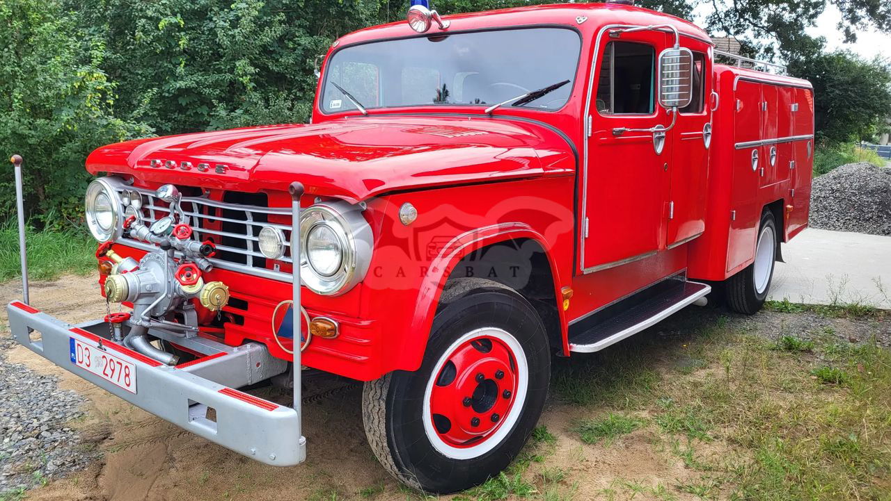 Dodge d500  samochód specjalny pożarniczy dodge d500 1967