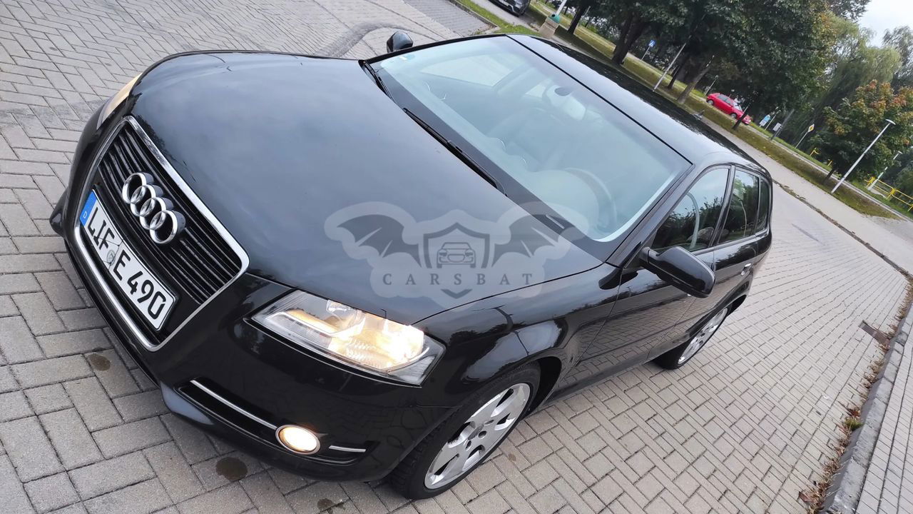 Audi A3 8P 2.0 TFSI Sportback (DSG) S tronic Ambition 2010