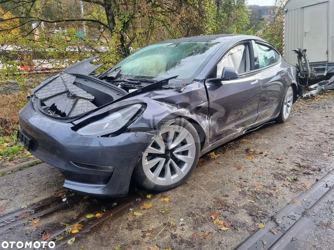 Tesla Model 3 Performance AWD 2023