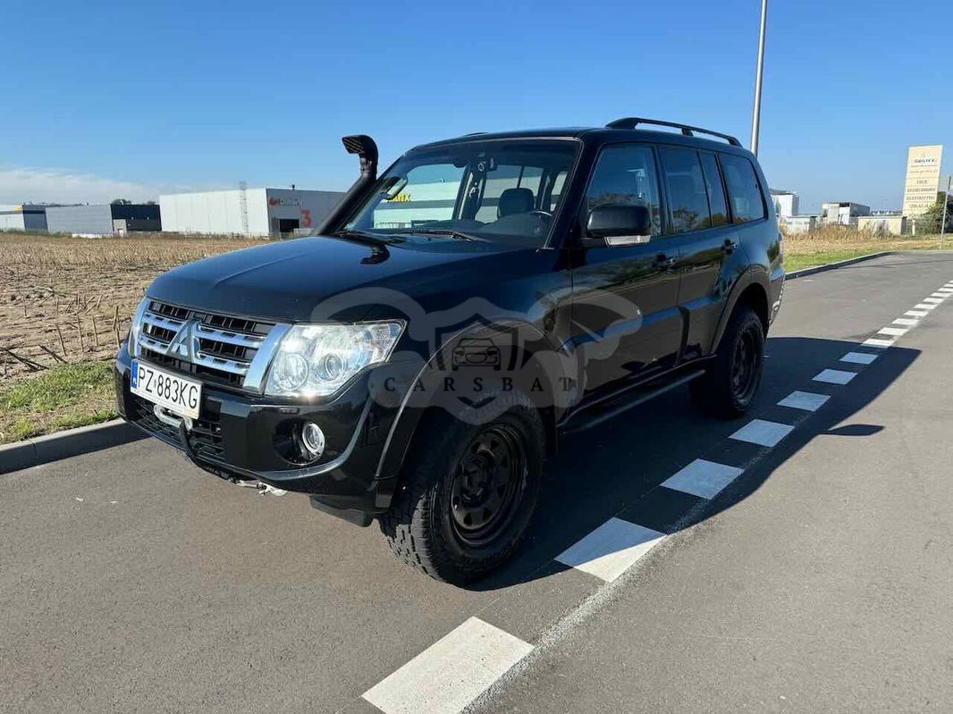 Mitsubishi Pajero IV 2013