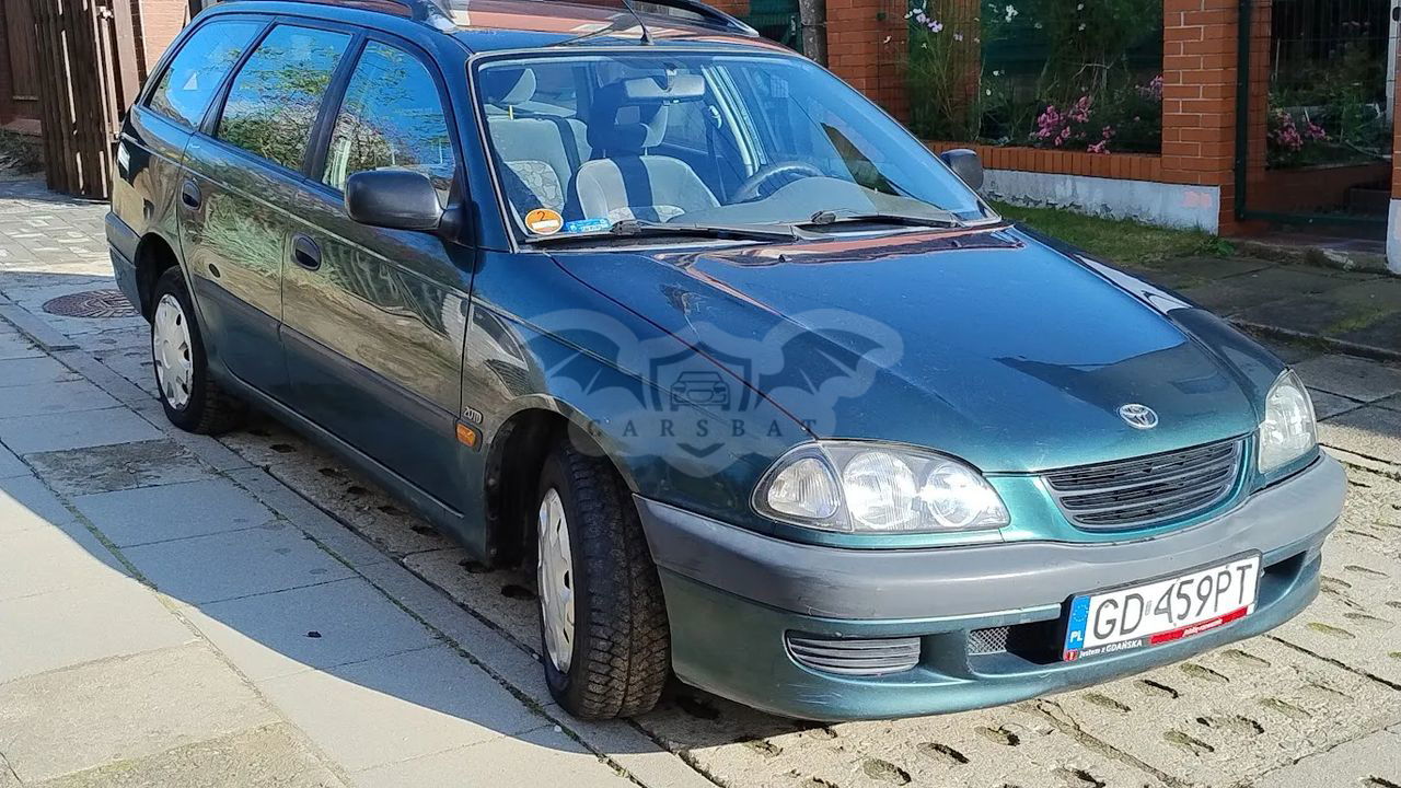 Toyota Avensis I 2.0 TD Terra 1998