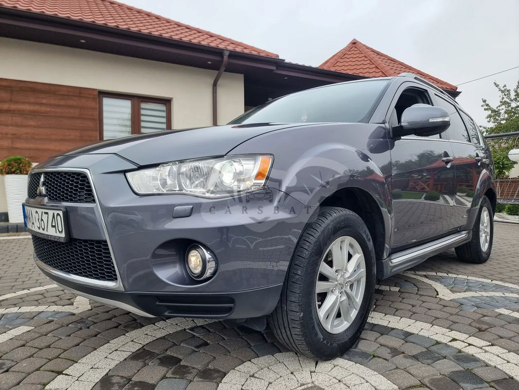 Mitsubishi Outlander II 2.2 DID Intense + EU5 2011