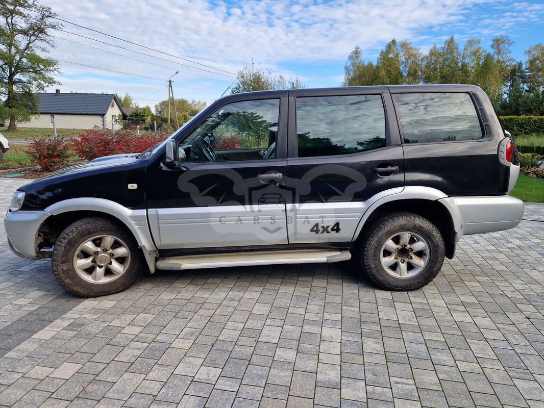 Nissan Terrano II II 2.7 TD Comfort 2001