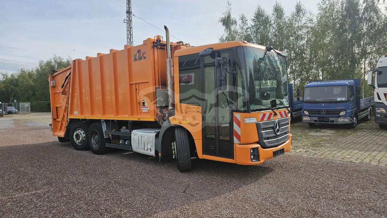 Mercedes-Benz Econic 2015