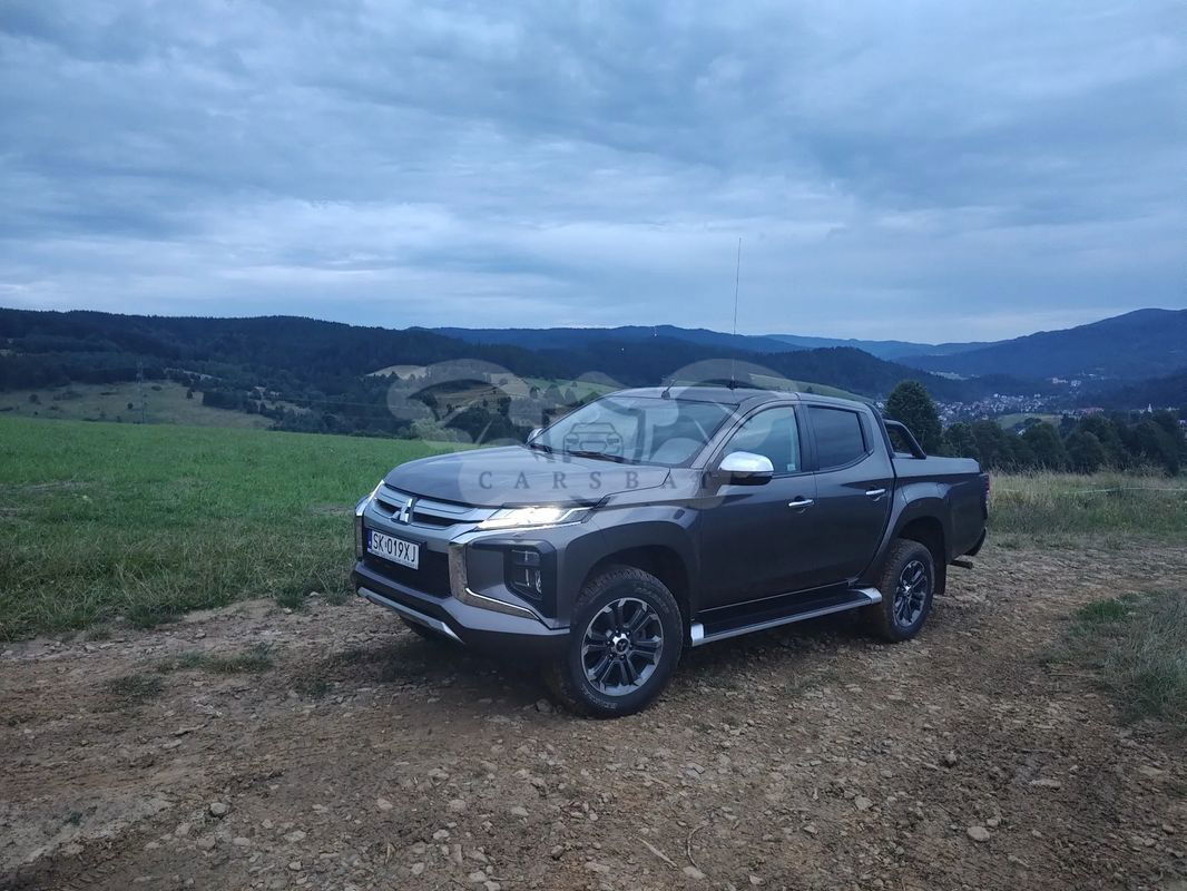 Mitsubishi L200 2021