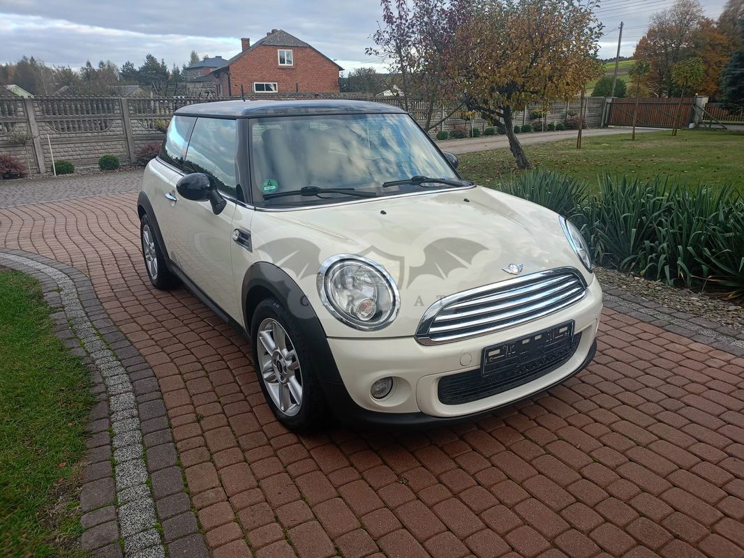 Mini Cooper 50 Camden 2011