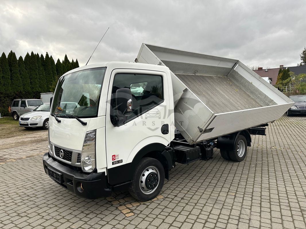 Nissan NT 2020